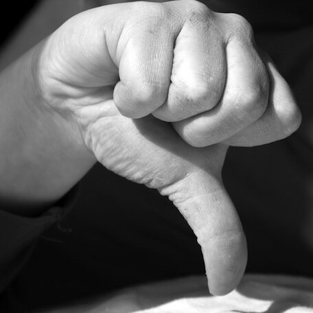 How to spot a bad logo design